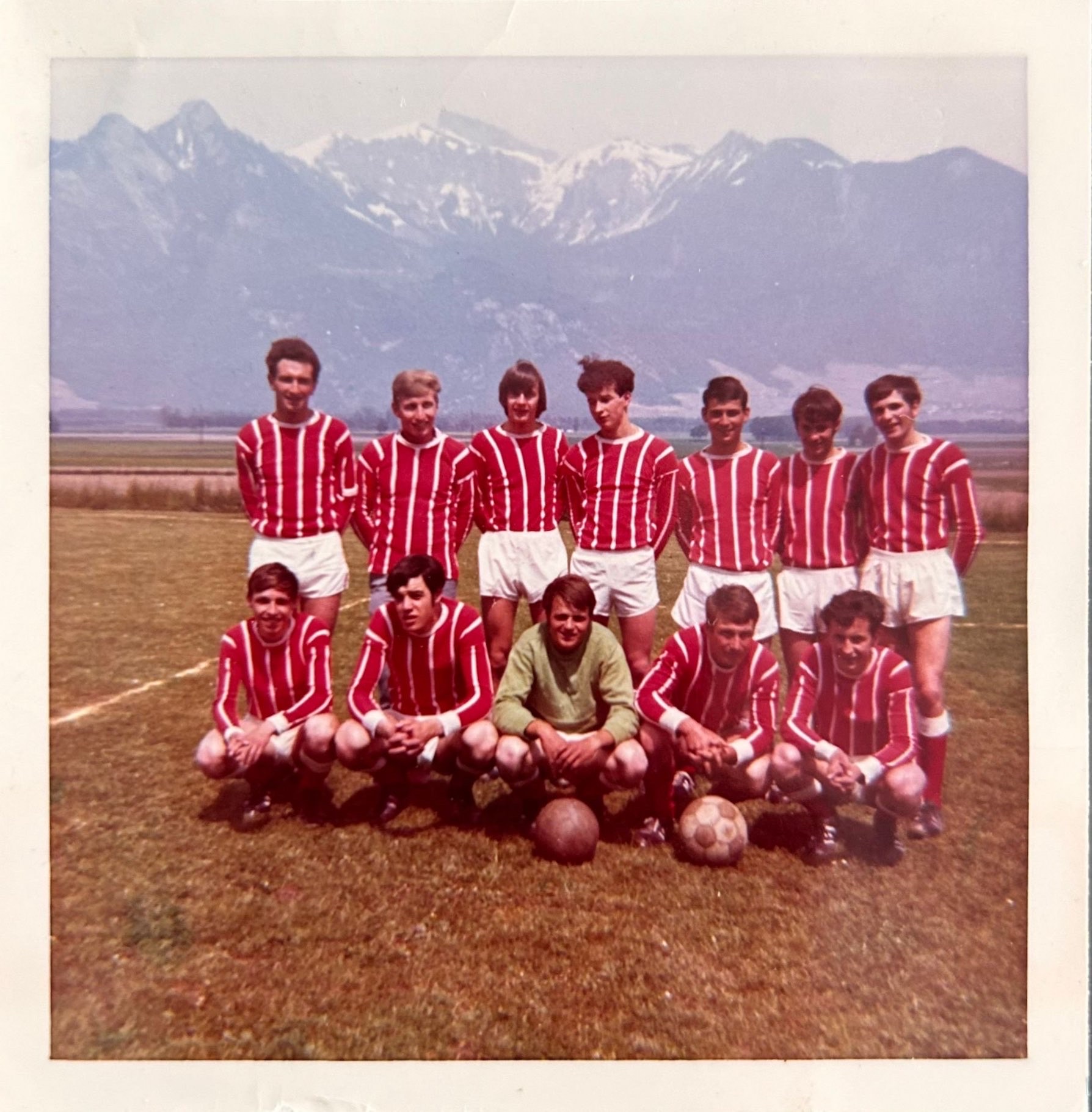 Équipe du FC Saillon vers 1970 - Pieri Joris au goal